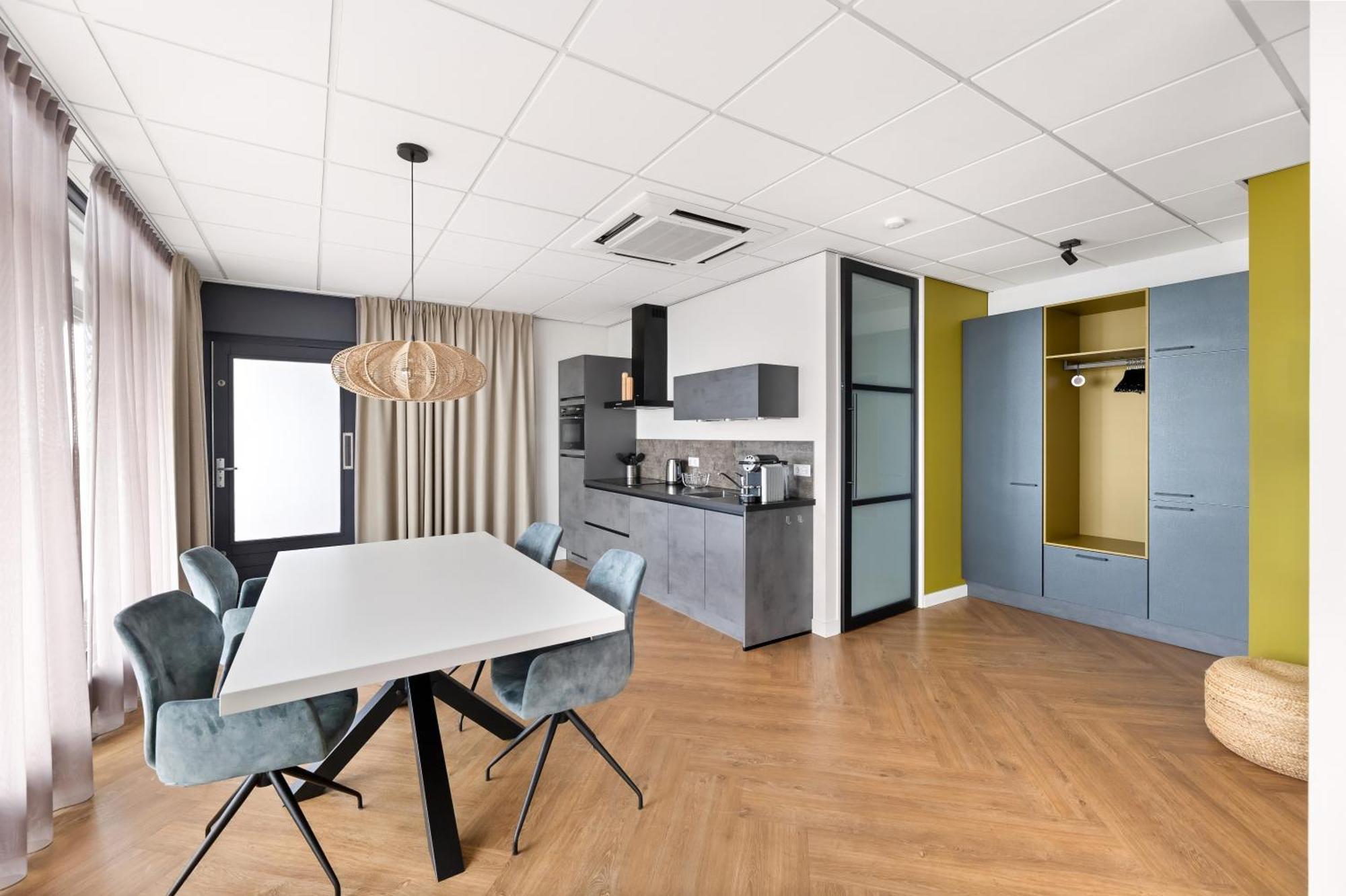 Suites Aan Zee フリシンゲン エクステリア 写真
